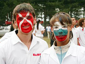 "Наши" на Селигере. Фото: seliger2006.ru (с)